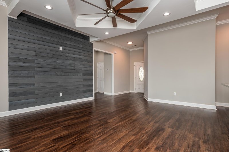 Property image 2 at 306 S Fairfield Road, Greenville, SC 29605