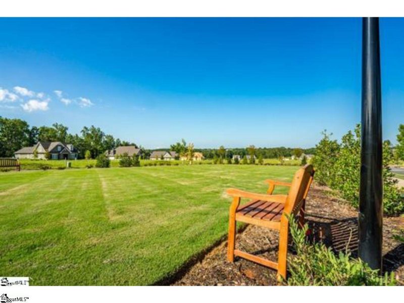 Property image 2 at 111 Norlin Drive, Greenville, SC 29607