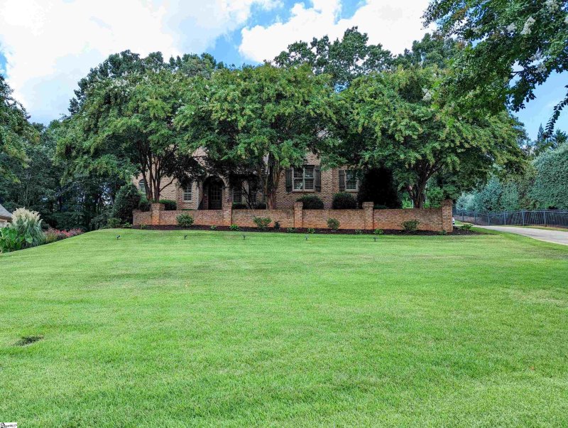 Property image 3 at 902 Sugar Oak Court, Simpsonville, SC 29680