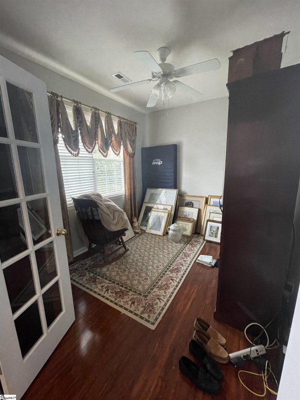 Property image 2 at 24 Old Tree Court, Simpsonville, SC 29681