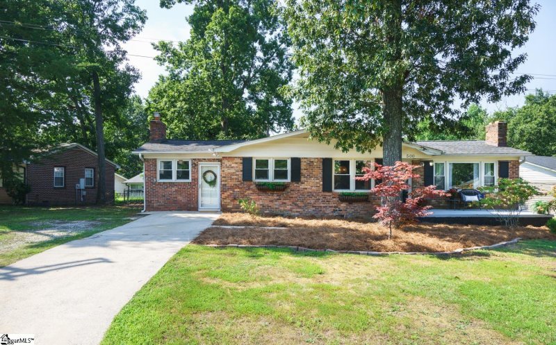 Property image 3 at 500 Tiffany Lane, Taylors, SC 29687