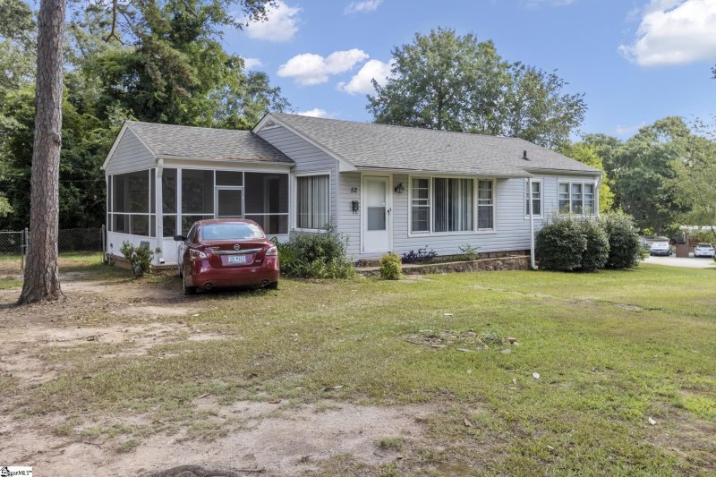 Property image 4 at 52 Foxhall Road, Greenville, SC 29605