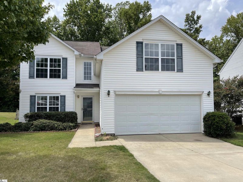 Property image 2 at 220 Garfield Lane, Simpsonville, SC 29681