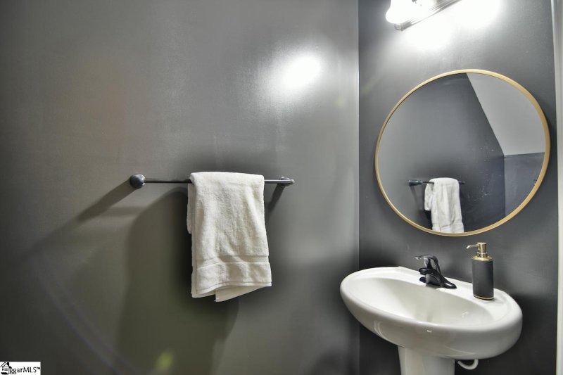 Property image 4 at 333 Juniper Bend Circle, Greenville, SC 29615