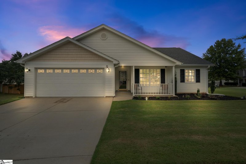 Property image 2 at 19 Jessica Way, Greer, SC 29651