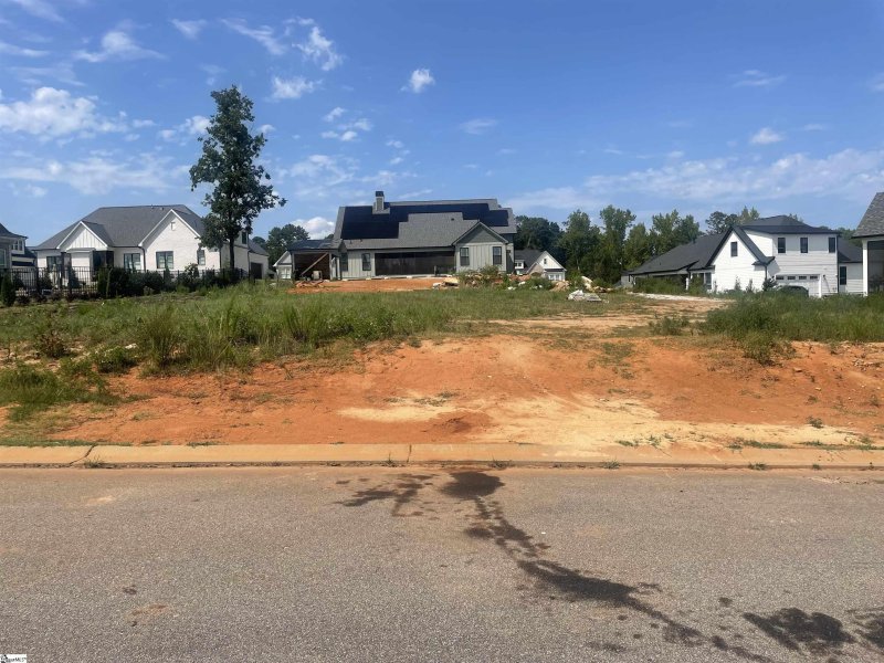 Property image 4 at 507 Rustic Outland Drive, Simpsonville, SC 29681