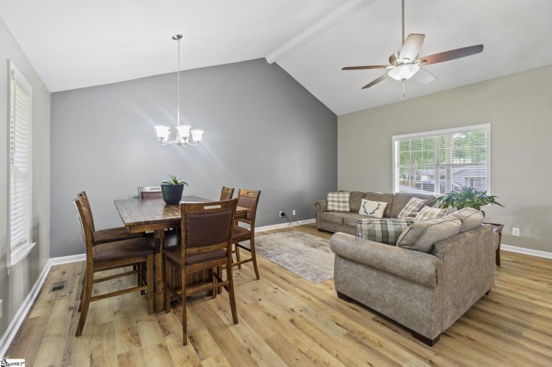 Property image 5 at 315 High Valley Boulevard, Greenville, SC 29605