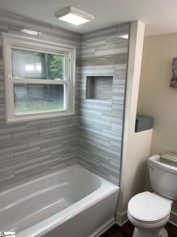 Property image 4 at 8 Bryant Street, Greenville, SC 29611