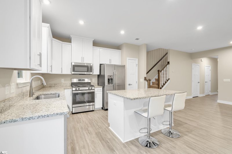 Property image 5 at 402 Huntingdale Place, Simpsonville, SC 29681