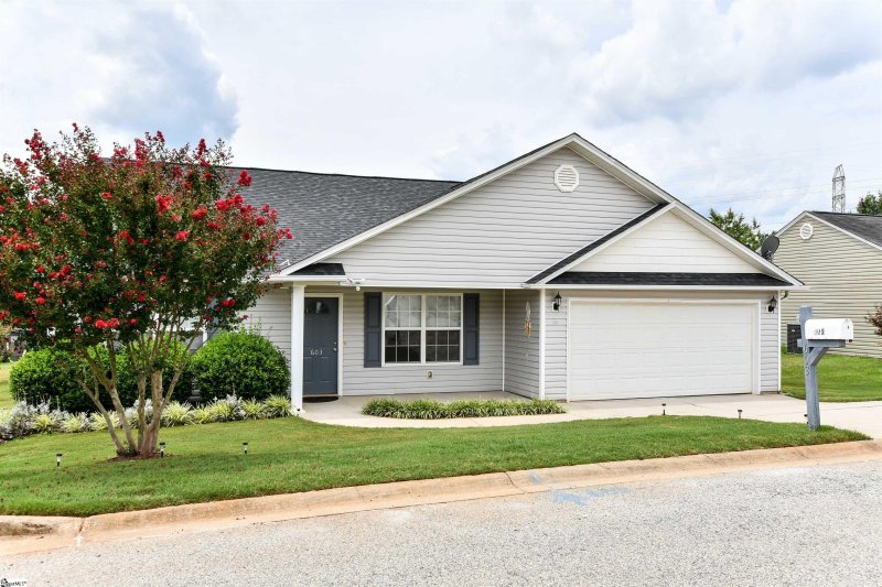 Property image 2 at 603 Duncan Station Drive, Duncan, SC 29334