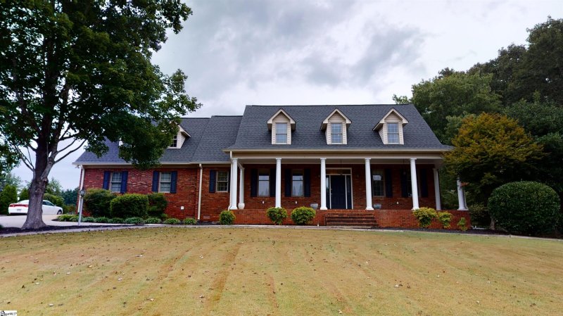 Property image 4 at 1711 Cross Creek Drive, Seneca, SC 29678