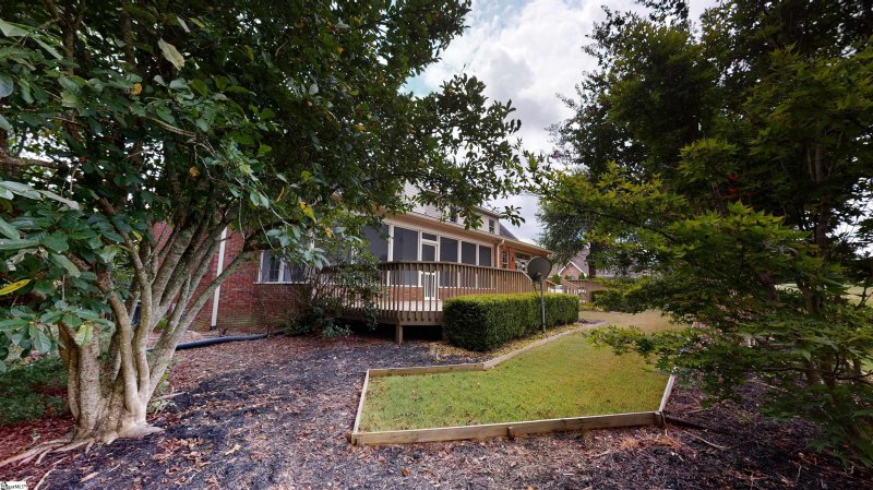 Property image 5 at 1711 Cross Creek Drive, Seneca, SC 29678
