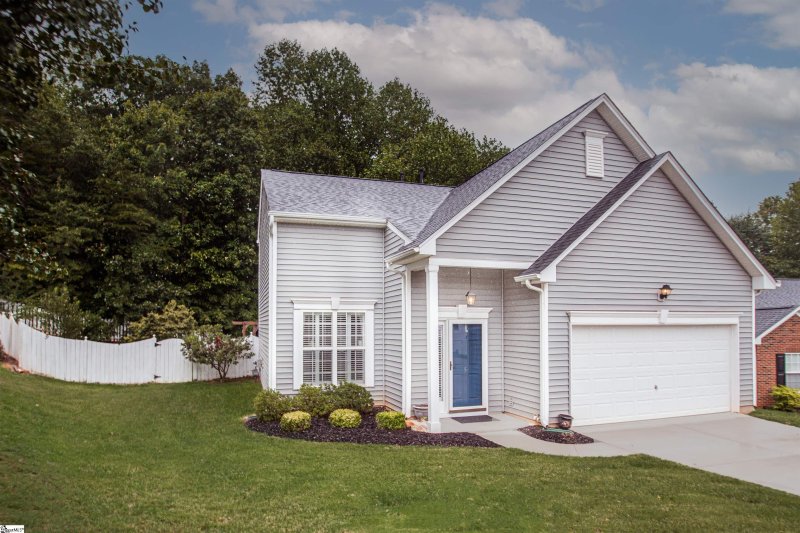 Property image 2 at 5 Affirmed Court, Greenville, SC 29617