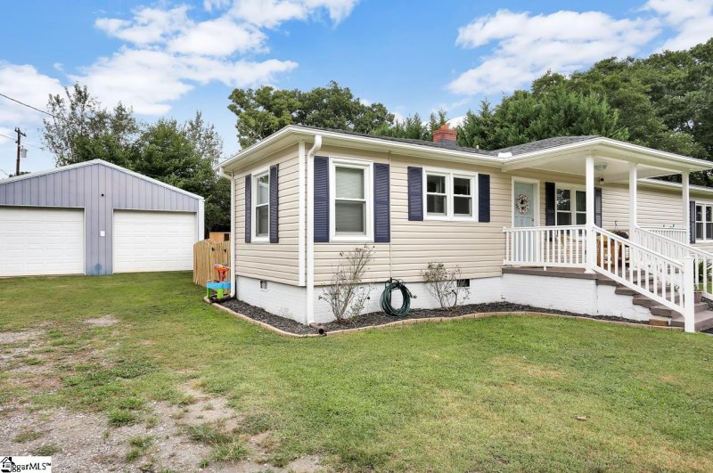 Property image 3 at 216 Alma Street, Lyman, SC 29365