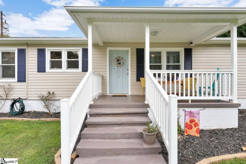 Property image 4 at 216 Alma Street, Lyman, SC 29365