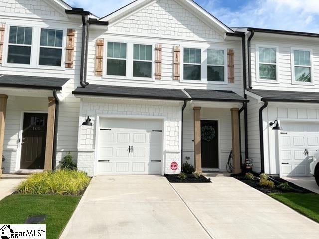 107 Grey Oak Trail