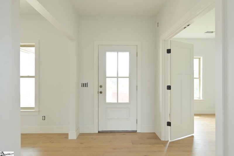 Property image 4 at 392 Terra Plains Drive, Greer, SC 29651