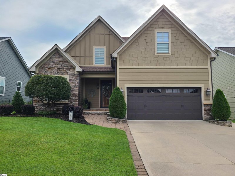 218 Chickadee Trail