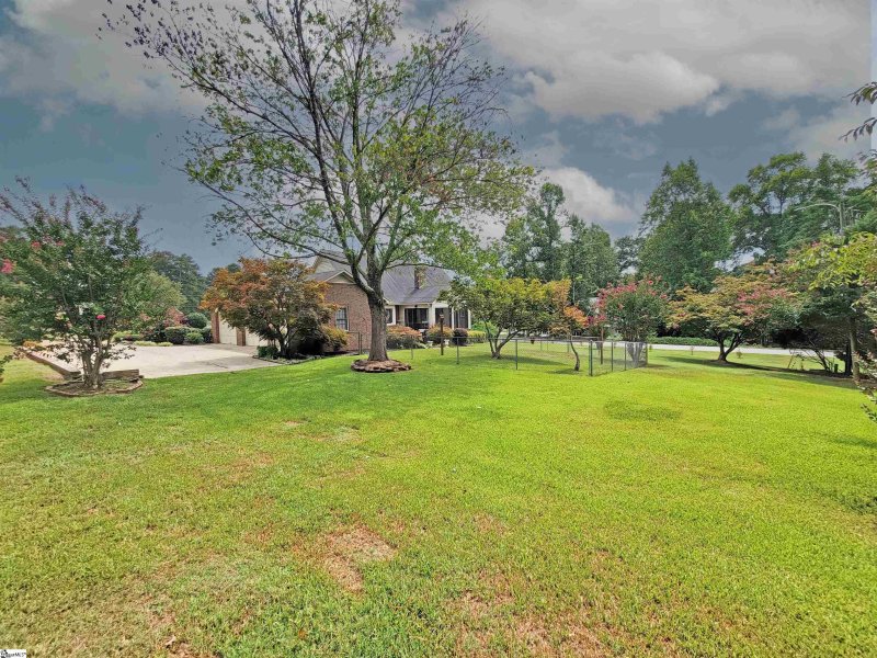 Property image 4 at 601 Regency Circle, Anderson, SC 29625