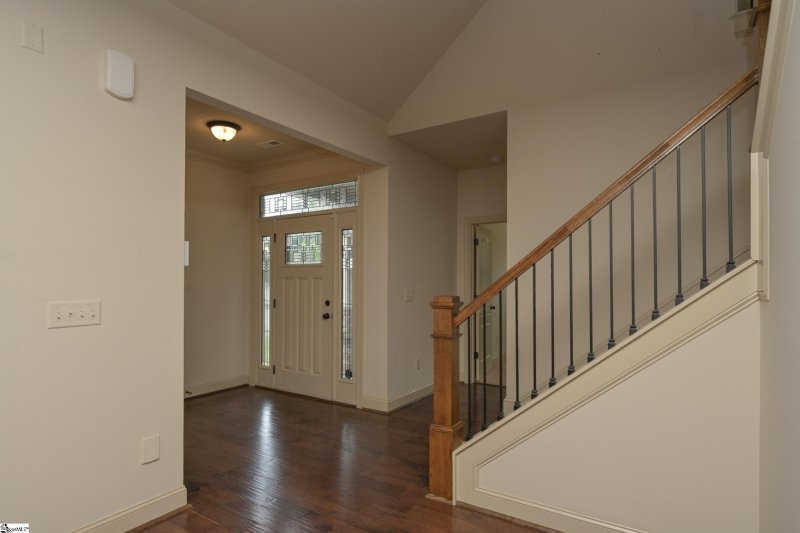 Property image 3 of 205 Ashler Drive in Greystone Cottages, Greer, SC 29650