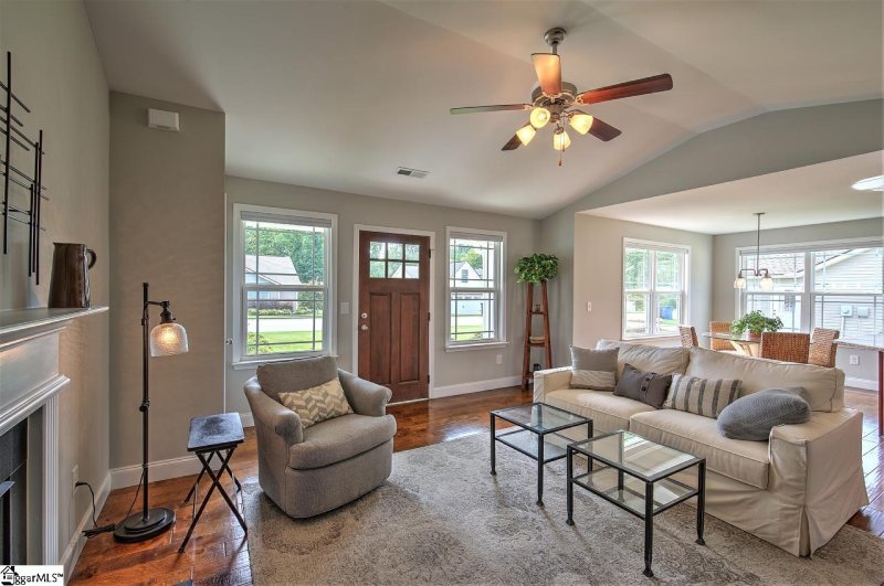 Property image 4 at 19 Macle Court, Travelers Rest, SC 29690