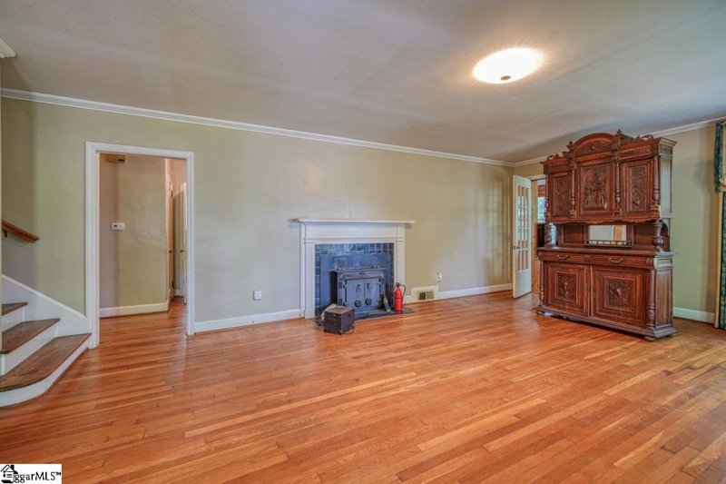 Property image 2 at 500 Parkview Drive, Spartanburg, SC 29302