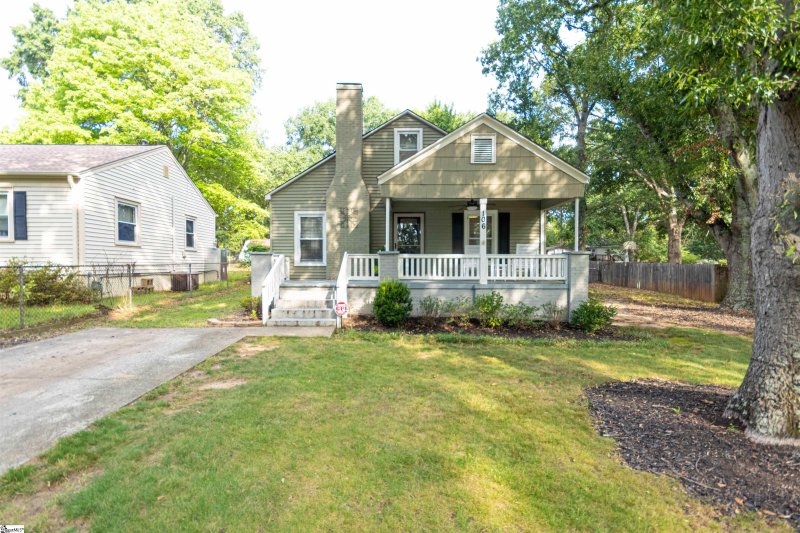 106 VINTAGE Avenue