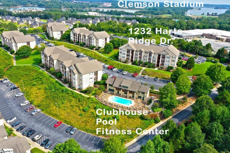 1232 Harts Ridge Drive
