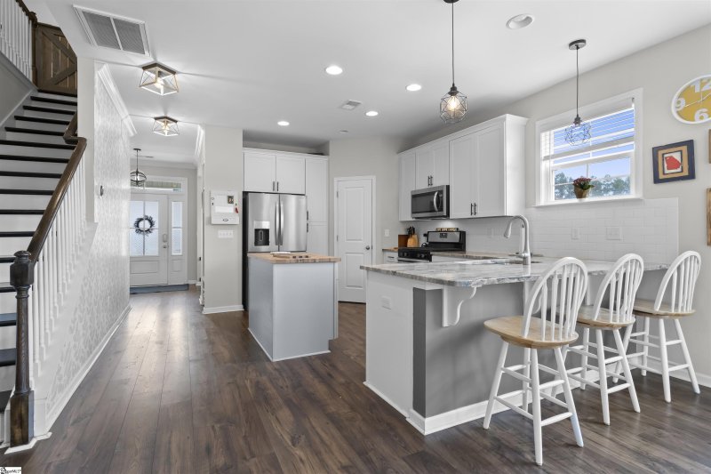 Property image 2 at 401 Sage Glen Place, Piedmont, SC 29673