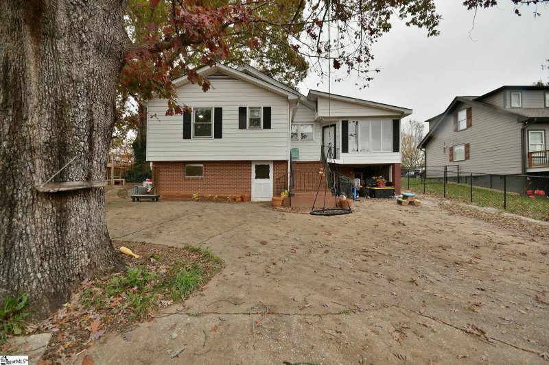 Property image 5 at 1 Spartanburg Road, Lyman, SC 29365