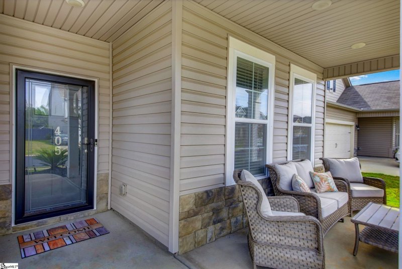 Property image 2 at 405 Meadowpark Lane, Duncan, SC 29334