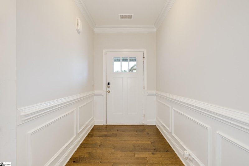 Property image 3 at 405 Meadowpark Lane, Duncan, SC 29334