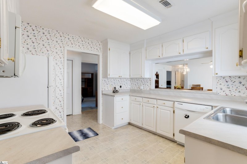 Property image 5 at 310 Herringbone Run, Easley, SC 29642