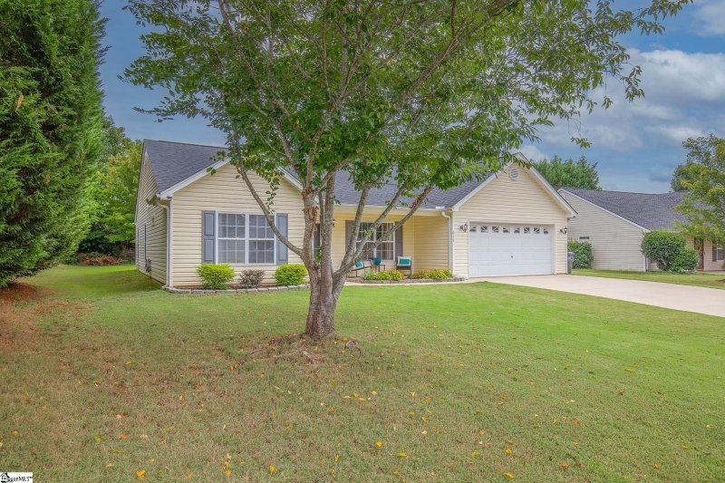 Property image 3 at 619 Hunters Lane, Anderson, SC 29625-2038