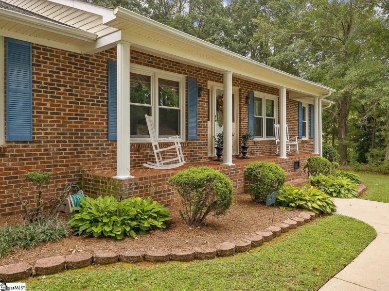 Property image 4 at 14 Amy Court, Spartanburg, SC 29307