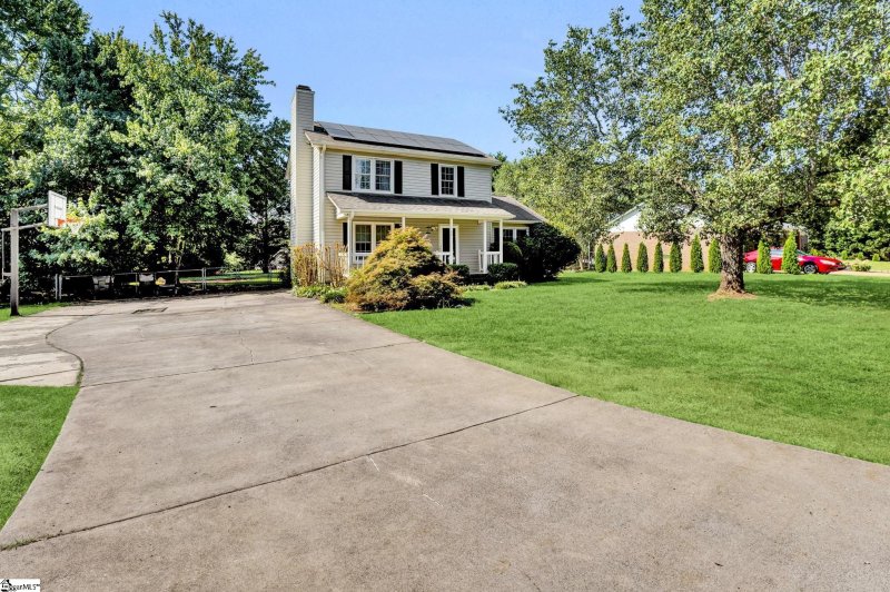 Property image 2 at 104 Brown Road, Simpsonville, SC 29681