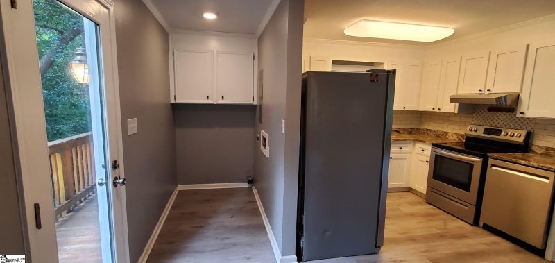 Property image 3 at 22 Springbrook Court, Wellford, SC 29385