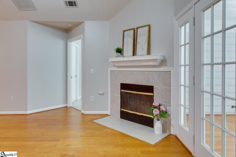 Property image 4 at 100 Heritage Club Drive, Greenville, SC 29615