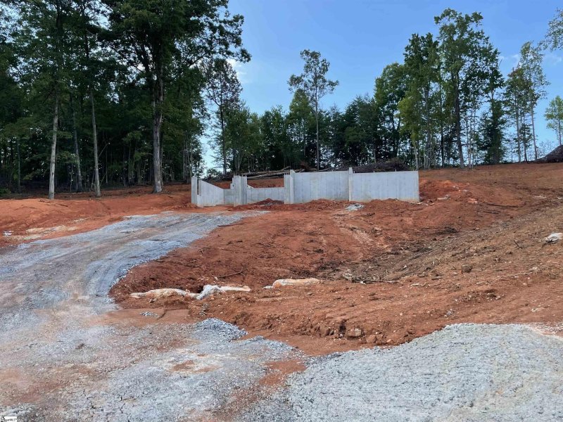 Property image 5 at 409 Navajo Court, Marietta, SC 29661