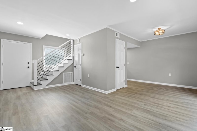 Property image 3 at 3706 E East North B-1 Street, Greenville, SC 29615