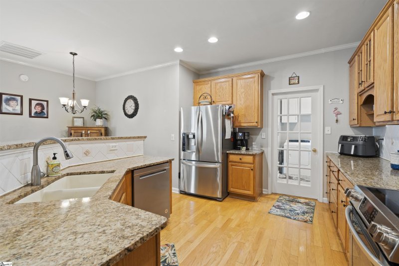 Property image 3 at 116 Landau Place, Simpsonville, SC 29680