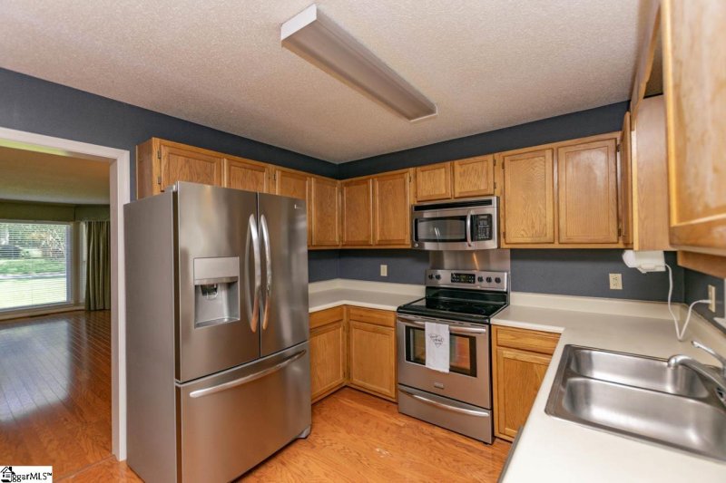 Property image 2 at 9 McBee Chapel Road, Mauldin, SC 29662