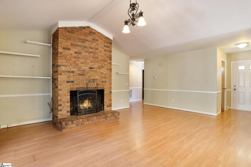 Property image 3 at 412 McCue Street, Easley, SC 29642