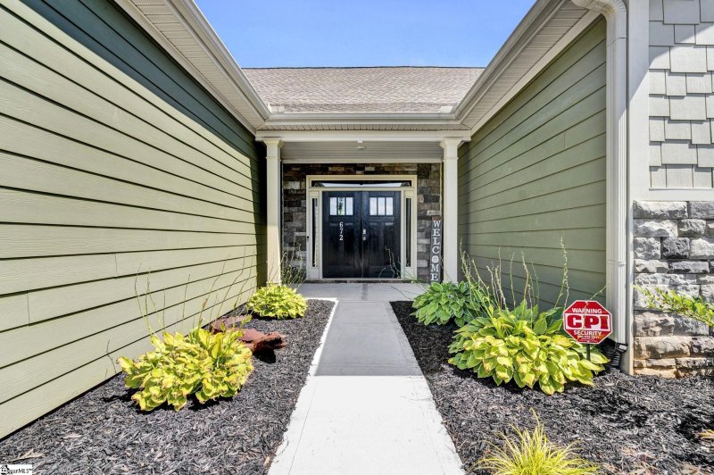 Property image 4 at 672 Diamond Ridge Way, Duncan, SC 29334