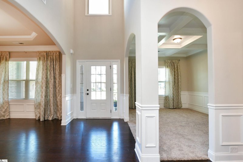 Property image 3 at 213 Delbourne Lane, Greer, SC 29651