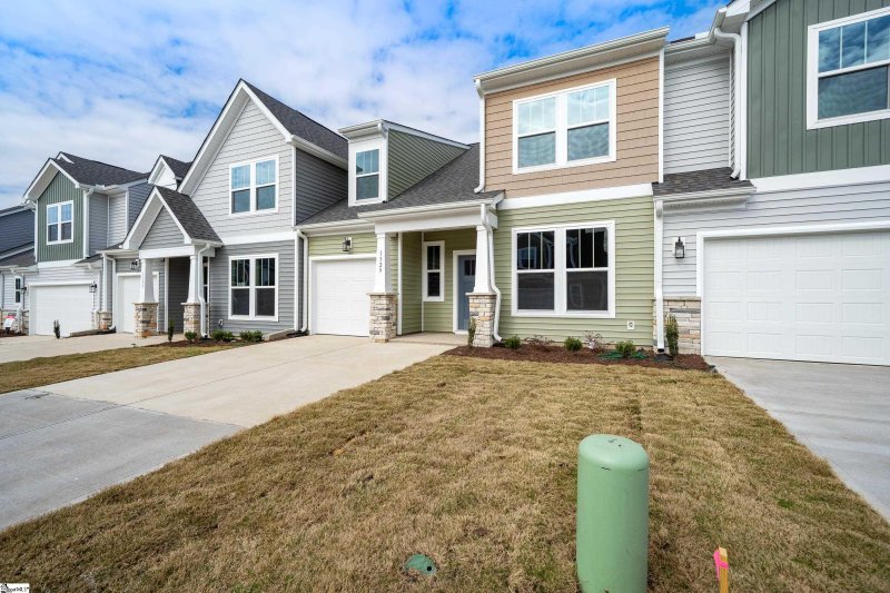 Property image 2 at 1329 Summer Gold Way, Boiling Springs, SC 29316