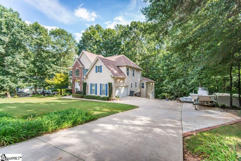 Property image 2 at 4 Black Powder Court, Piedmont, SC 29673