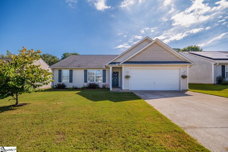 Property image 5 at 4 Brisbane Drive, Fountain Inn, SC 29644