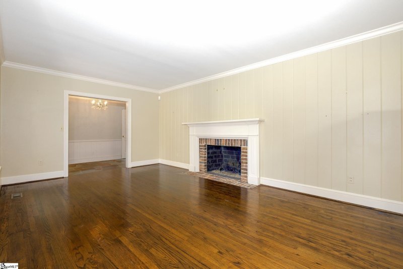 Property image 4 at 202 Wilmington Road, Greenville, SC 29615