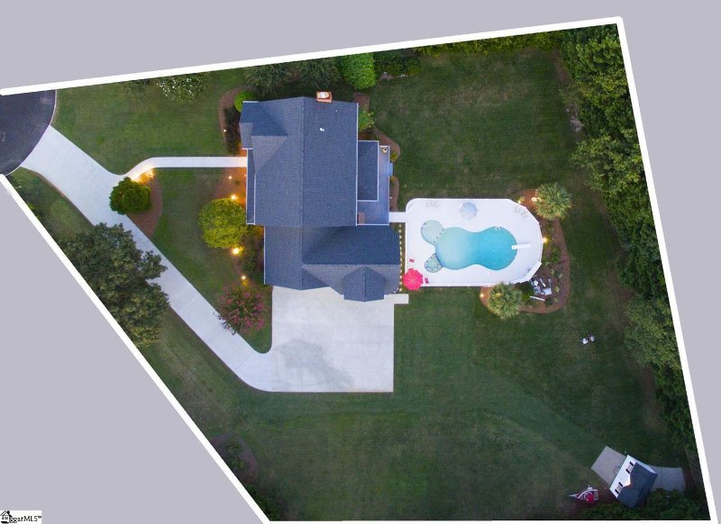 Property image 2 at 522 Silver Ridge Drive, Greer, SC 29651